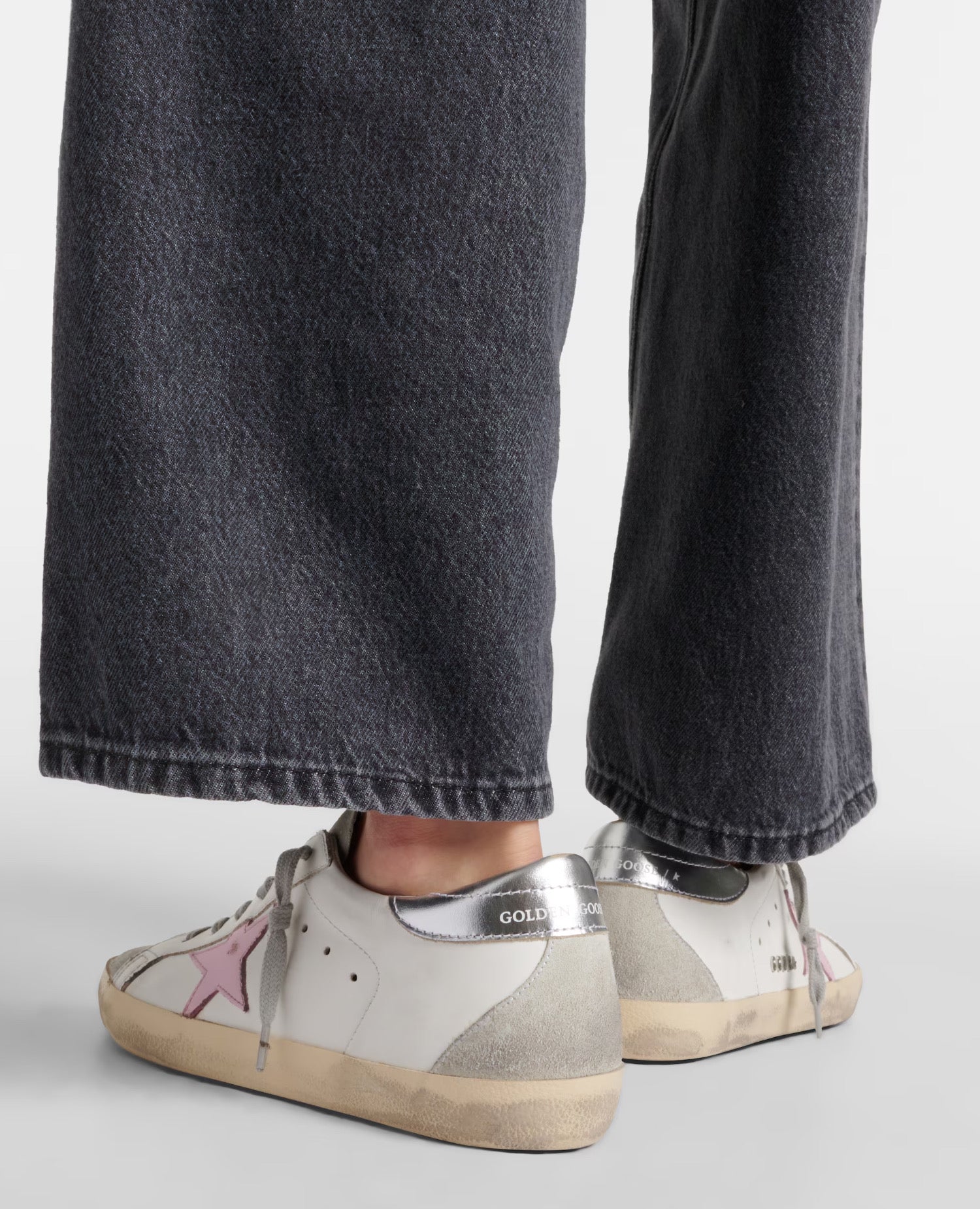 Golden Goose Super-Star with Pink star and Sliver heel tab Sneaker