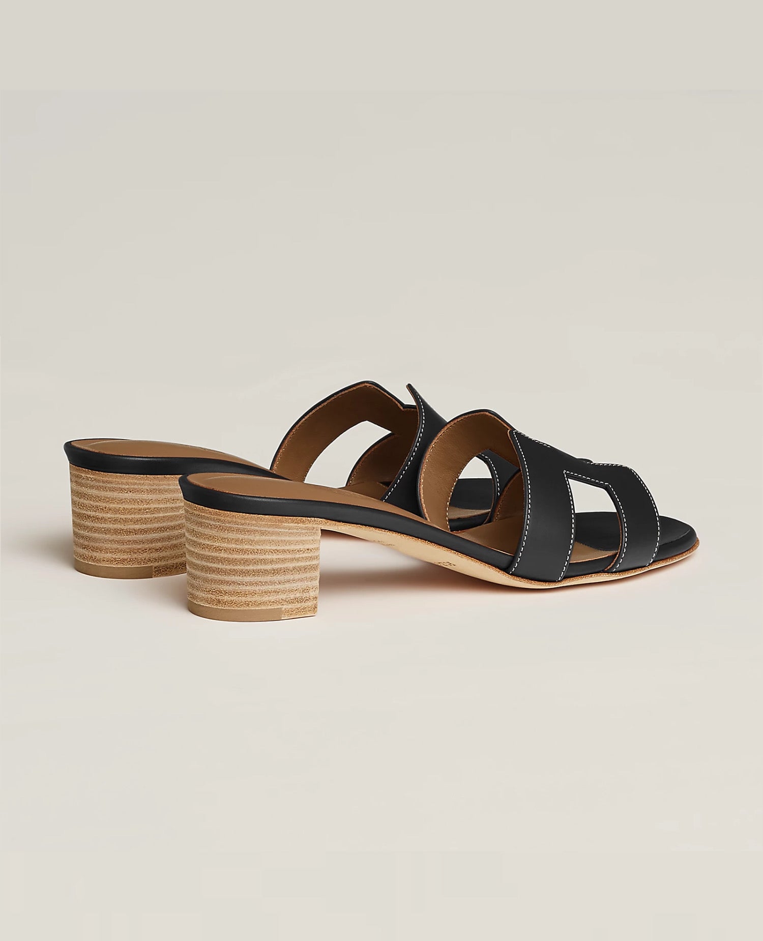 Hermès Oasis sandal Noir