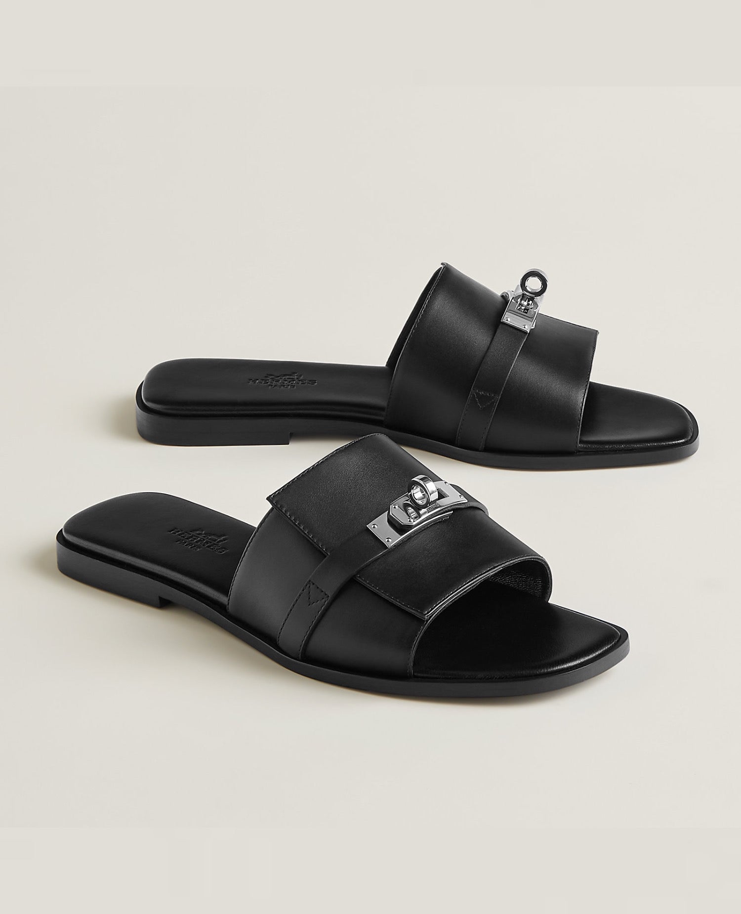 Hermès Giulia sandal Noir