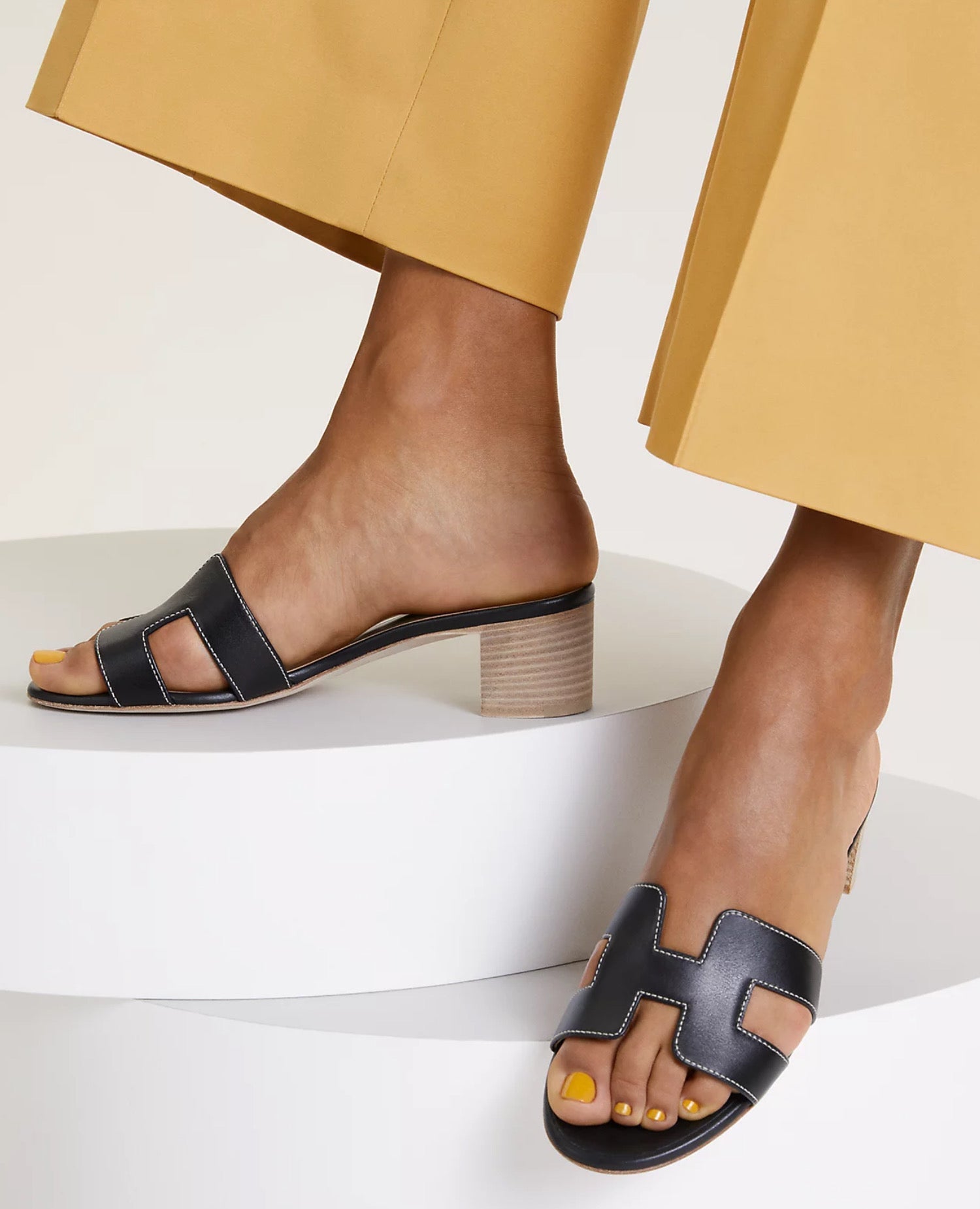 Hermès Oasis sandal Noir
