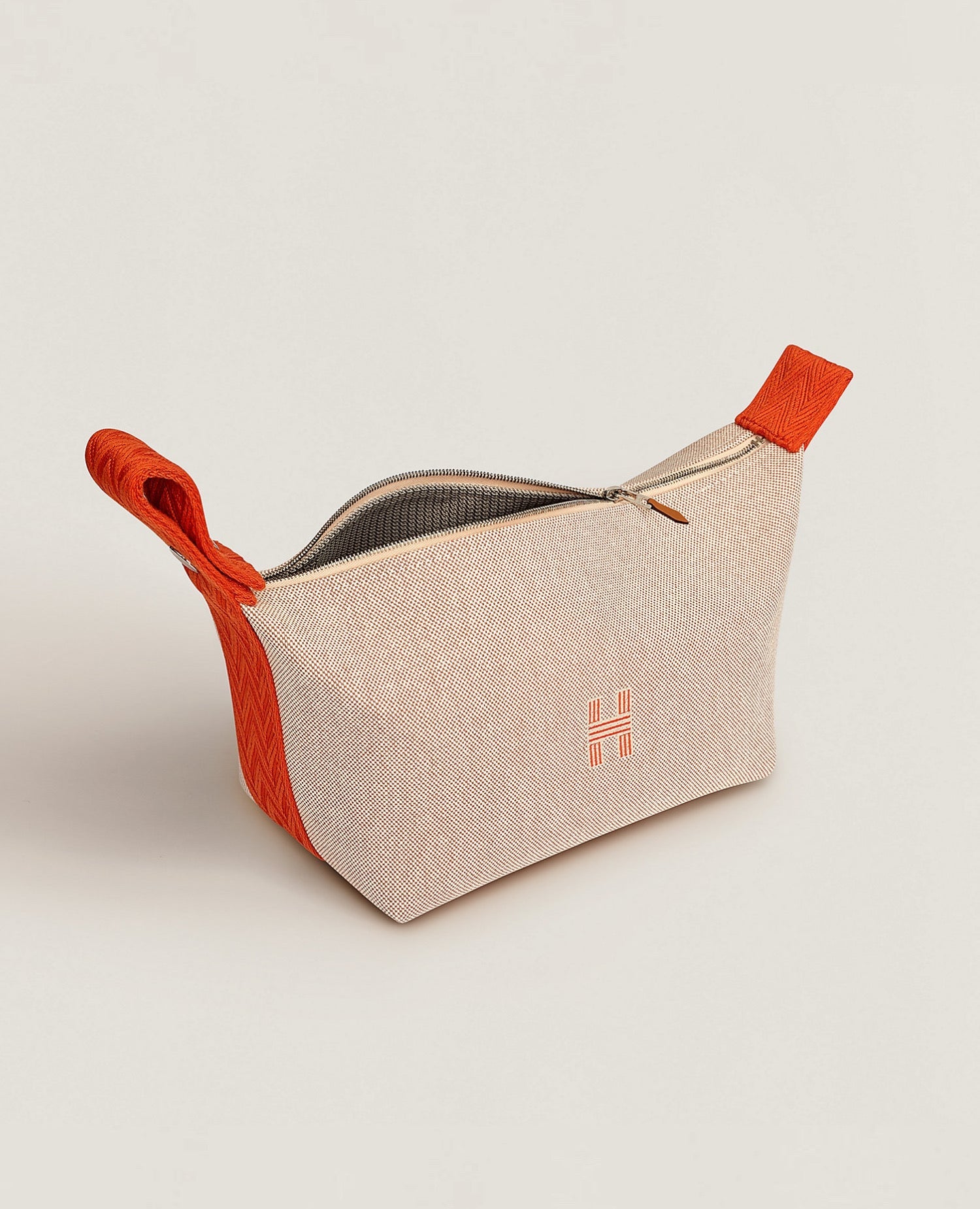 Hermès Bride-a-Brac Cabriole case, Large Model, Beige / Orange
