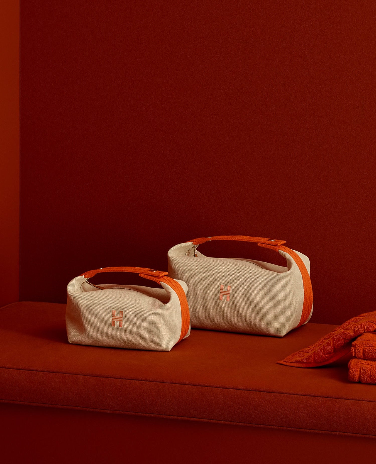 Hermès Bride-a-Brac case, Small Model, Beige / Orange