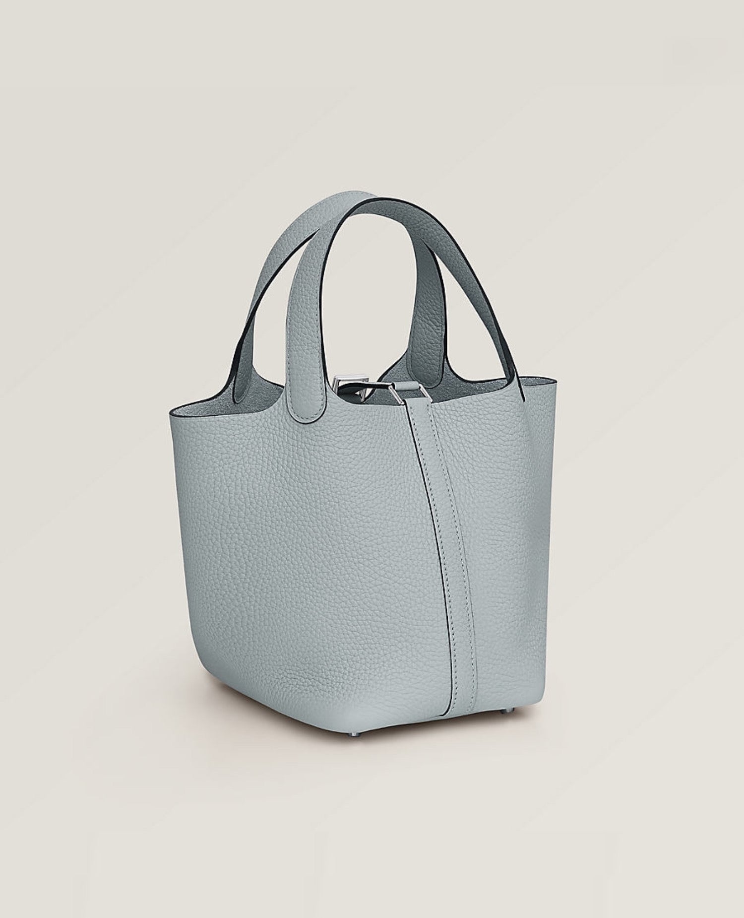 Hermès Picotin Lock 18 bag Blue Pale