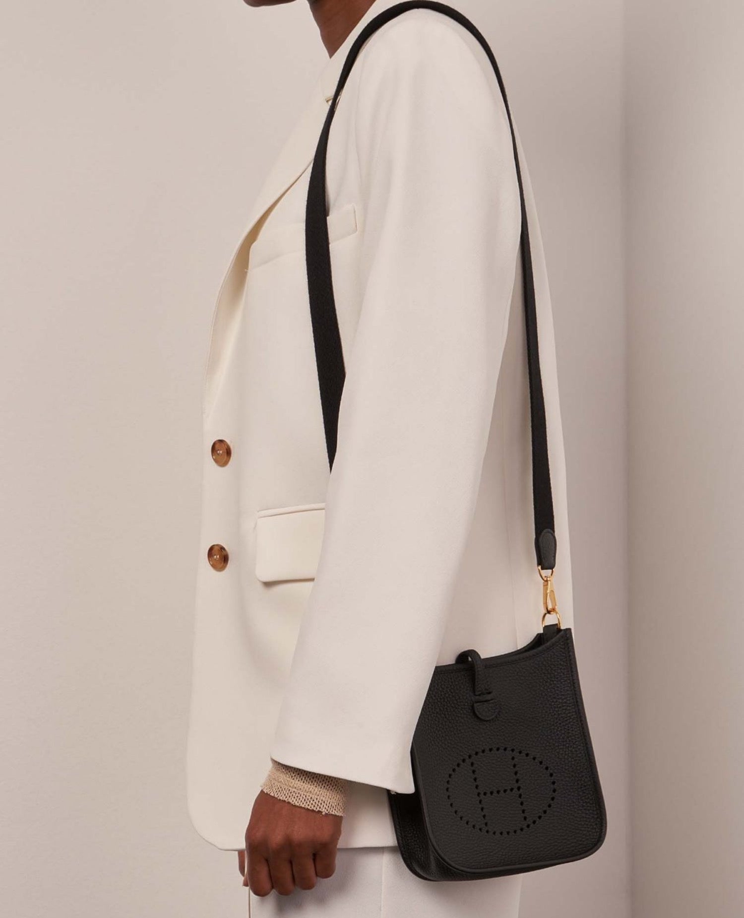 Hermès Hermès Evelyne 16 Amazone Black