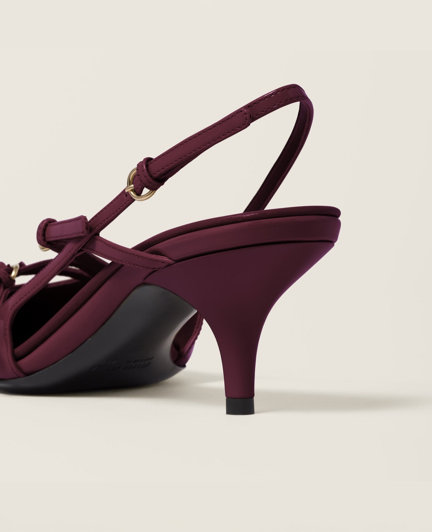 Miu Miu Patent leather slingbacks with buckles Crimson