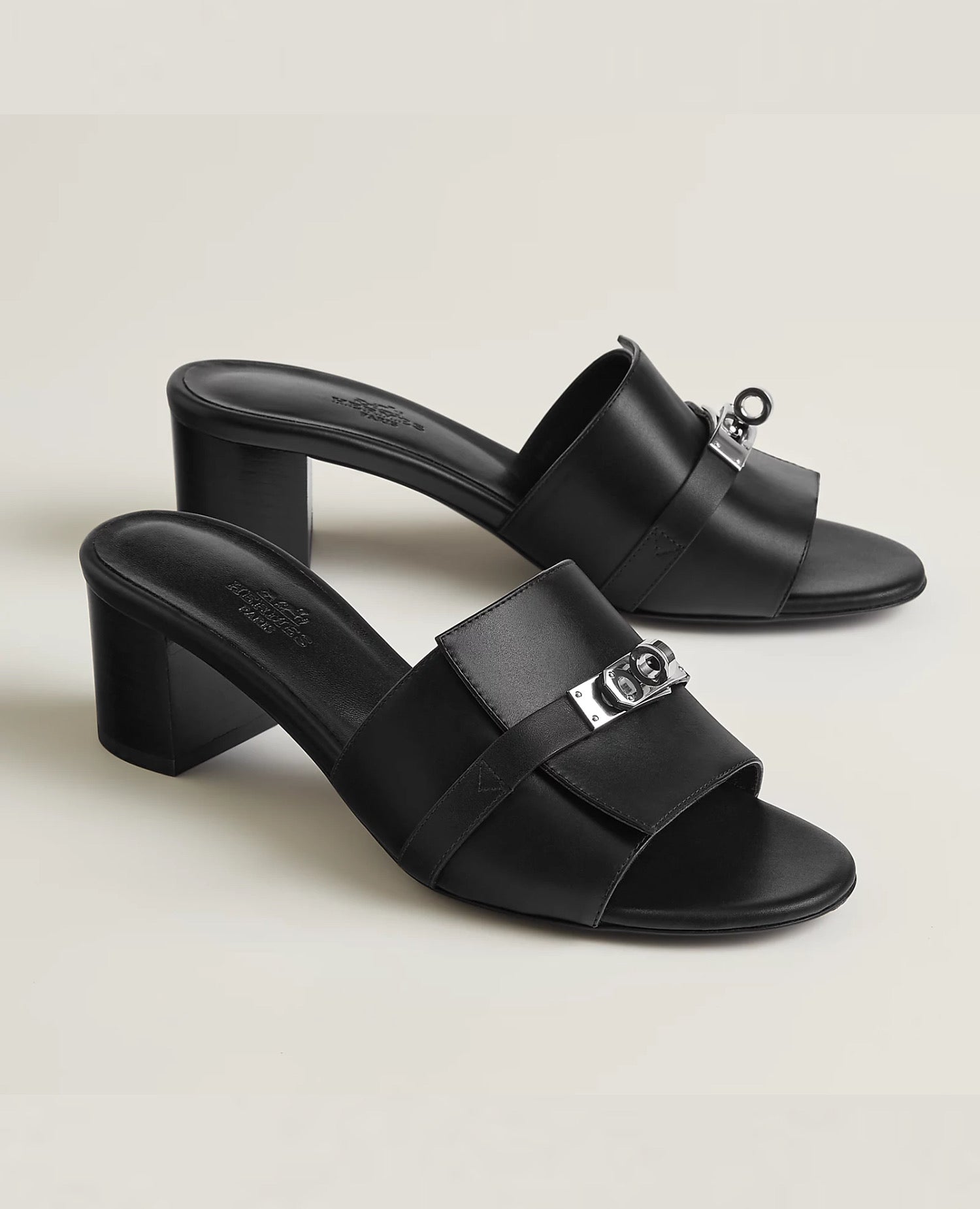 Hermès Gigi 50 Sandal Noir