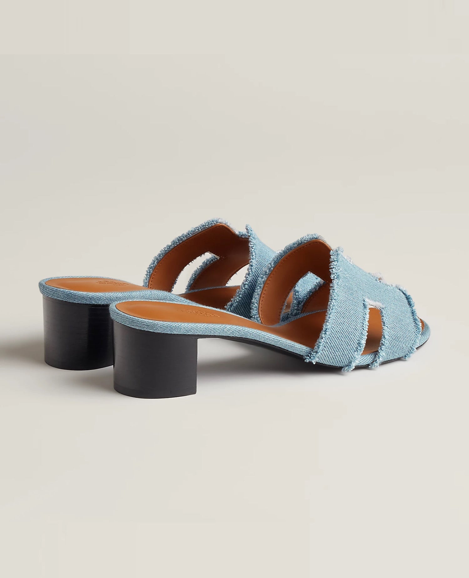 Hermès Oasis Sandal Blue clair