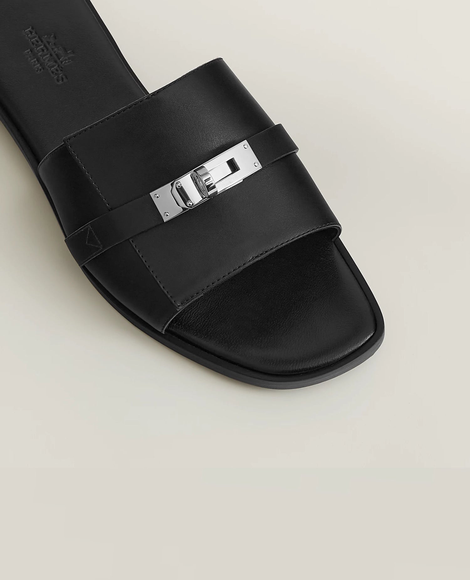 Hermès Giulia sandal Noir