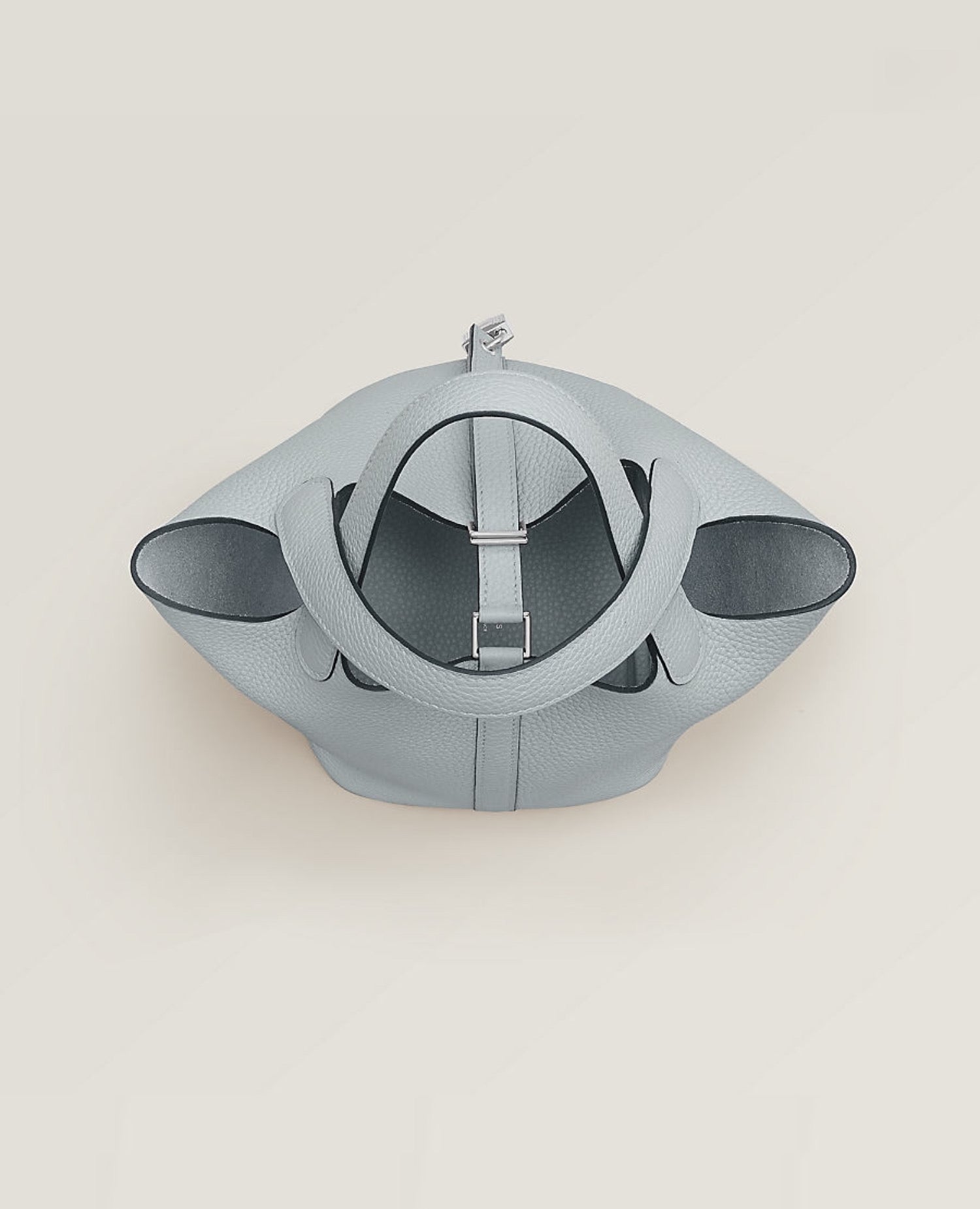 Hermès Picotin Lock 18 bag Blue Pale
