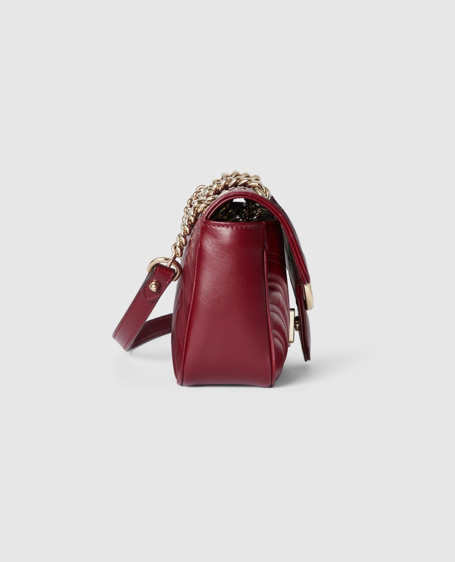 Gucci GG Marmont Mini Shoulder Bag Red