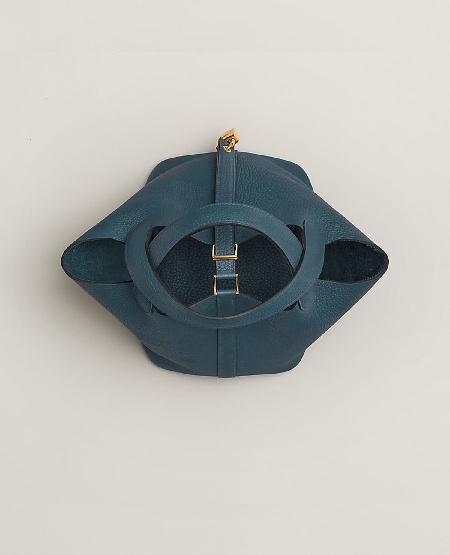 Hermès Picotin Lock 18 bag Blue De Prusse