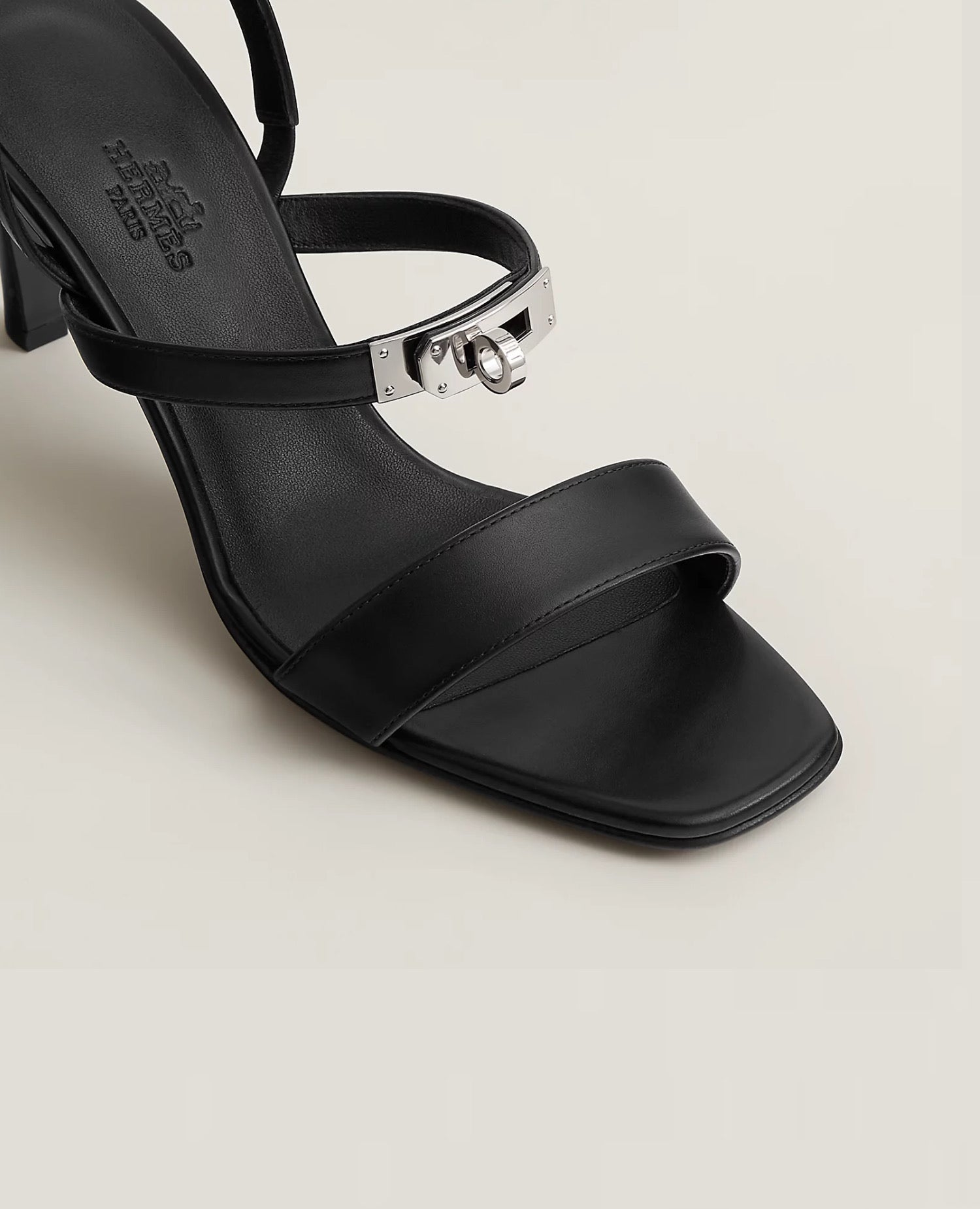 Hermès Glamour 75 sandal Noir